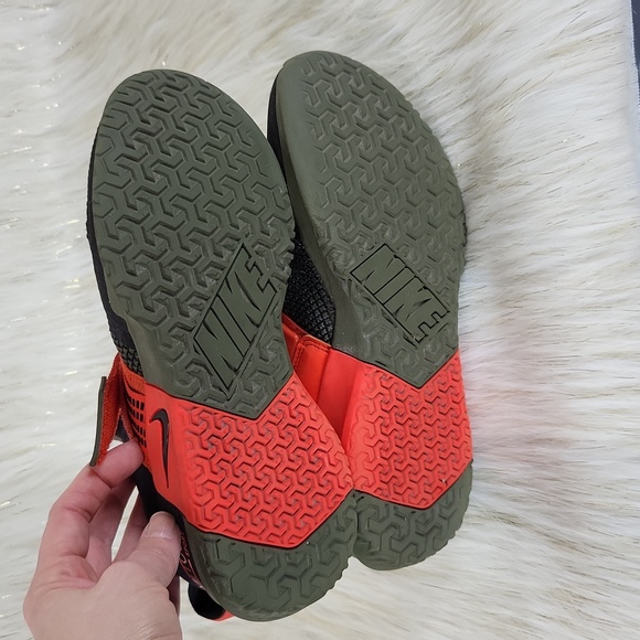 Nike Metcon Sport Sneakers - Picture 9 of 9